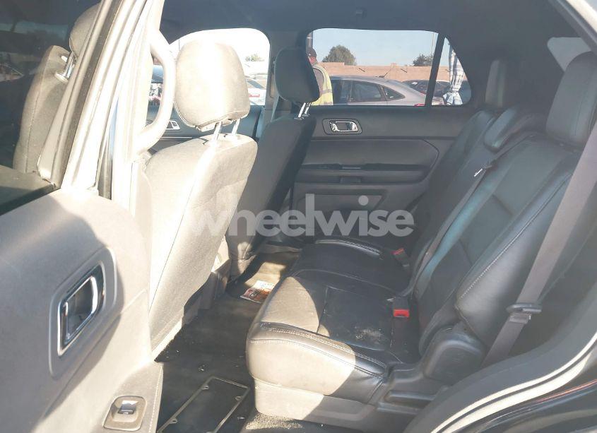 Photo 8 of 2015 Ford Utility POLICE INTERCEPTOR (VIN 1FM5K8AR0FGA28548)