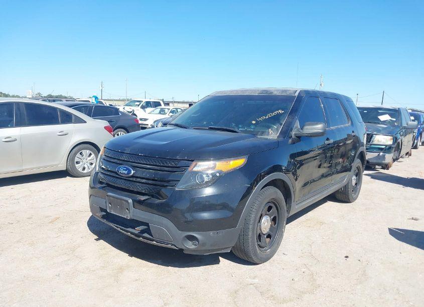 Photo 2 of 2015 Ford Utility POLICE INTERCEPTOR (VIN 1FM5K8AR0FGA88281)