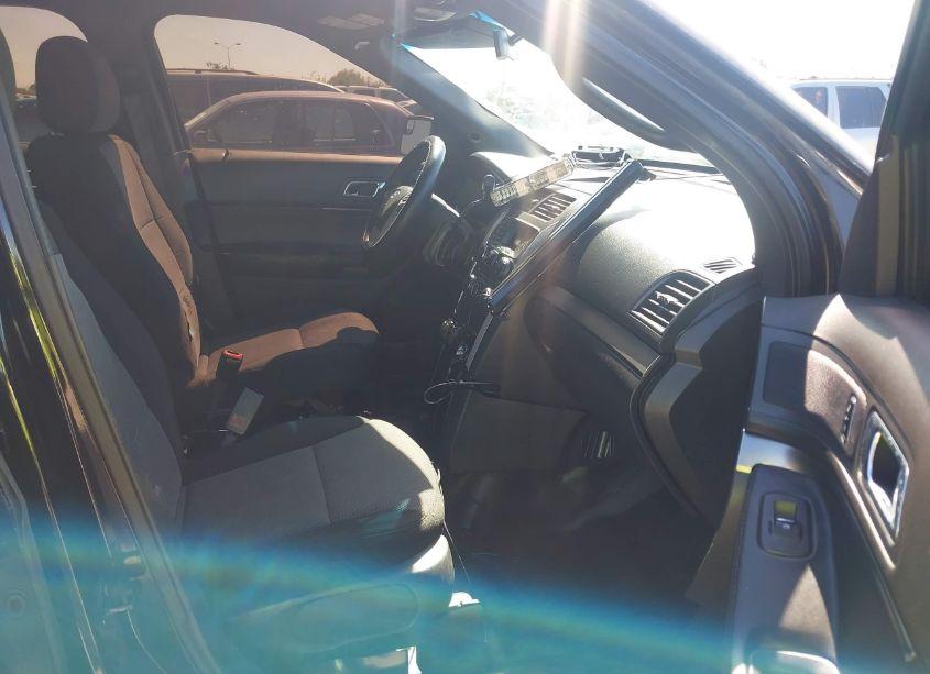 Photo 5 of 2015 Ford Utility POLICE INTERCEPTOR (VIN 1FM5K8AR0FGA88281)