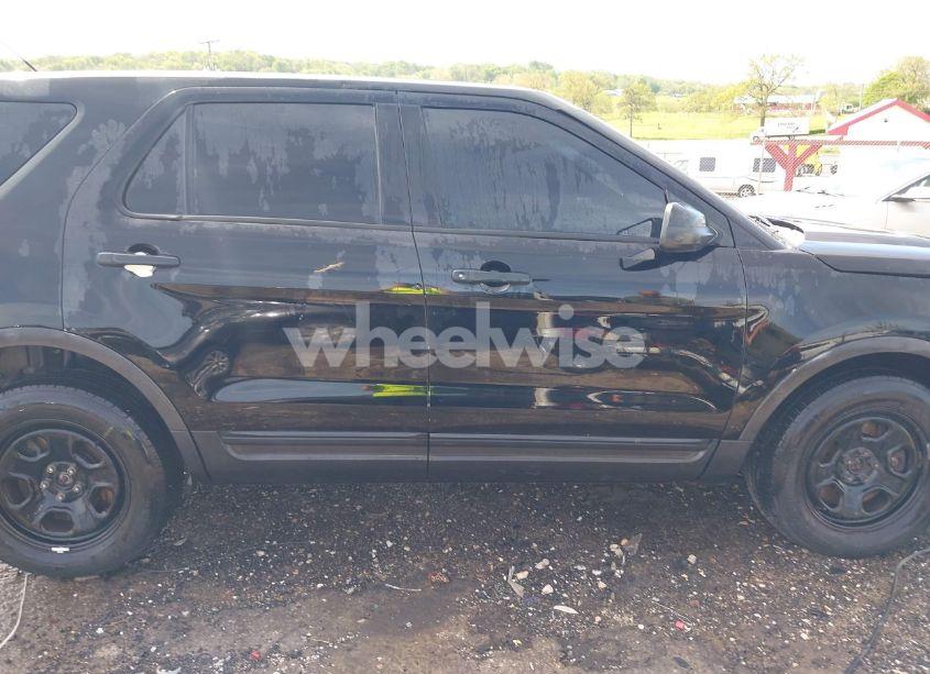 Photo 14 of 2015 Ford Police INTERCEPTOR (VIN 1FM5K8AR0FGC41449)