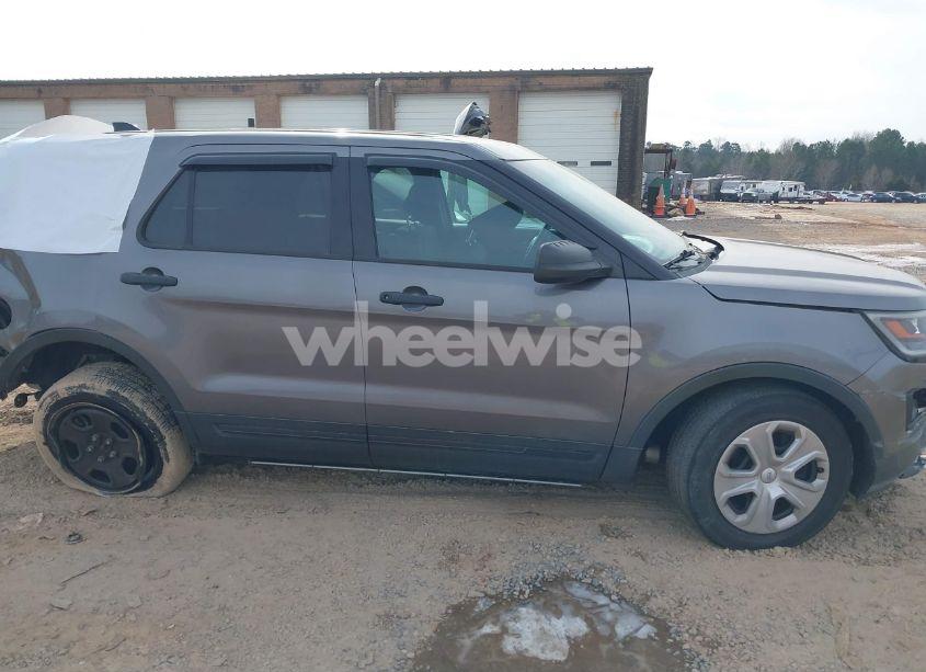 Photo 13 of 2016 Ford Police INTERCEPTOR (VIN 1FM5K8AR0GGC92600)