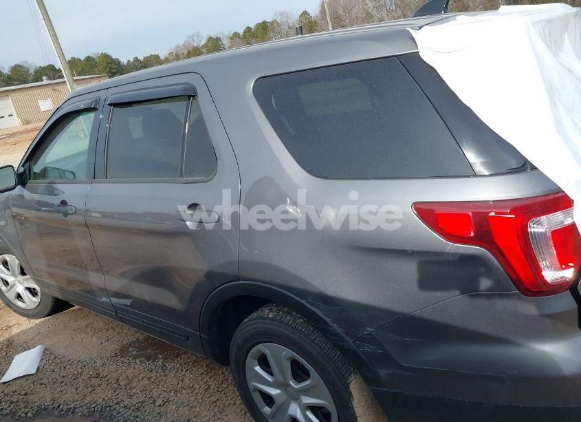 Photo 14 of 2016 Ford Police INTERCEPTOR (VIN 1FM5K8AR0GGC92600)