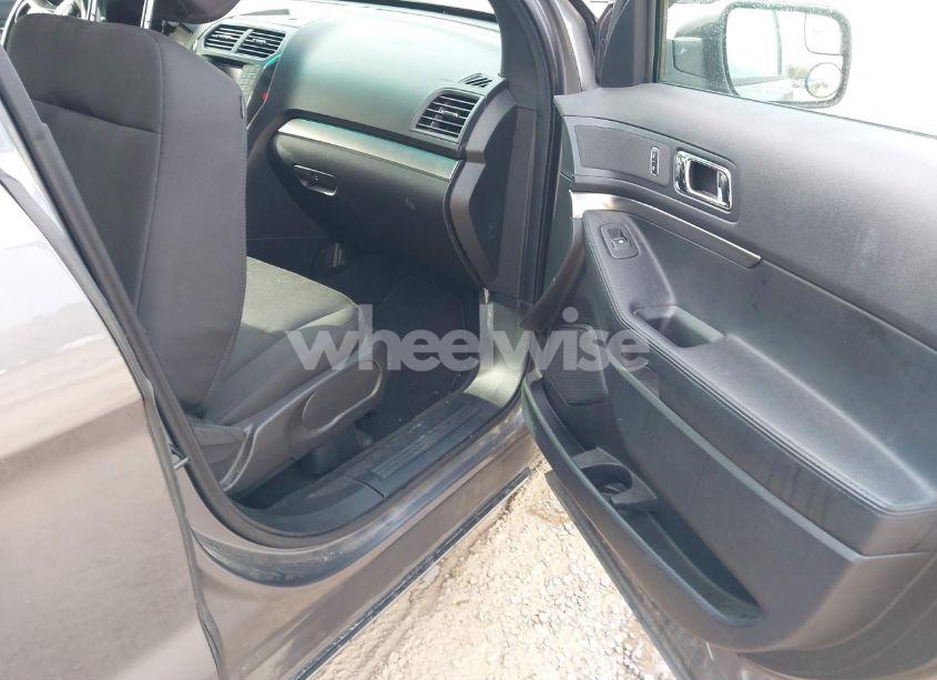 Photo 5 of 2016 Ford Police INTERCEPTOR (VIN 1FM5K8AR0GGC92600)