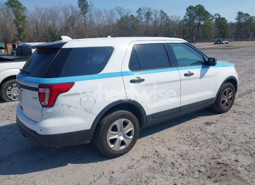 Photo 4 of 2017 Ford Police INTERCEPTOR (VIN 1FM5K8AR0HGB47428)