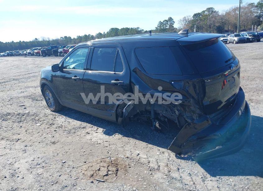 Photo 3 of 2018 Ford Police INTERCEPTOR (VIN 1FM5K8AR0JGC95312)