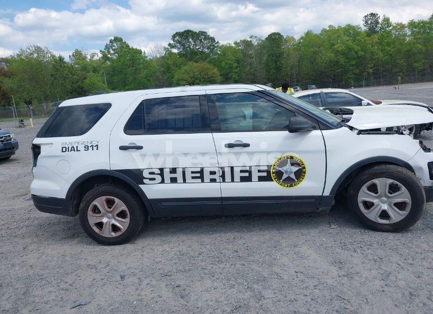 Photo 14 of 2019 Ford Police INTERCEPTOR (VIN 1FM5K8AR0KGB28076)