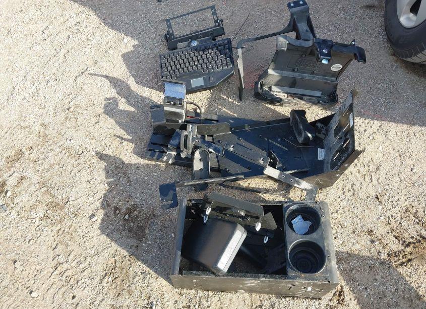 Photo 18 of 2015 Ford Police INTERCEPTOR (VIN 1FM5K8AR1FGC07858)