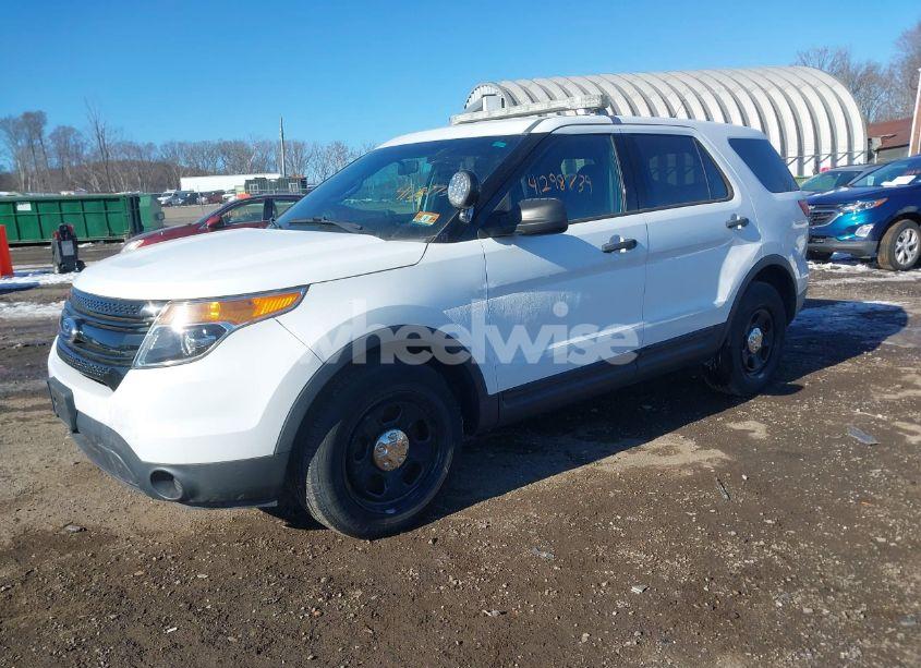 Photo 2 of 2015 Ford Police INTERCEPTOR (VIN 1FM5K8AR1FGC67929)