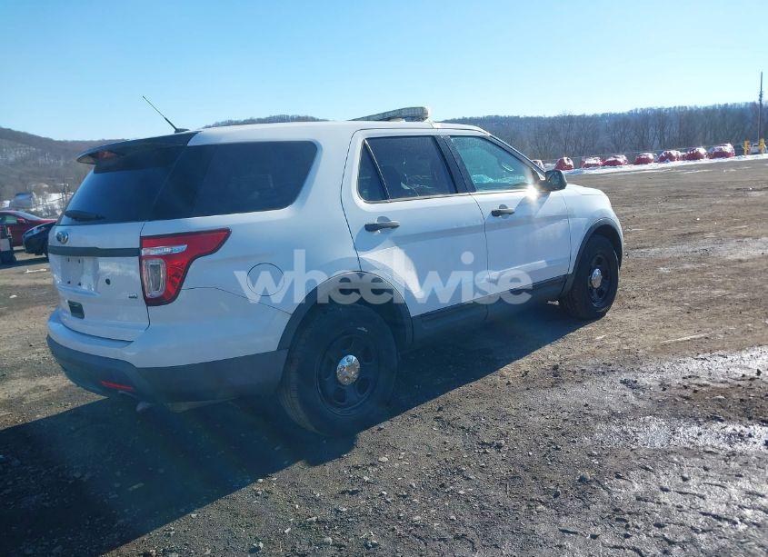 Photo 4 of 2015 Ford Police INTERCEPTOR (VIN 1FM5K8AR1FGC67929)