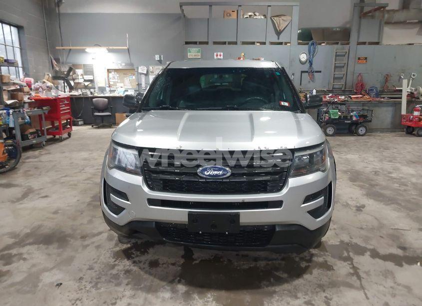 Photo 12 of 2016 Ford Police INTERCEPTOR (VIN 1FM5K8AR1GGC67415)