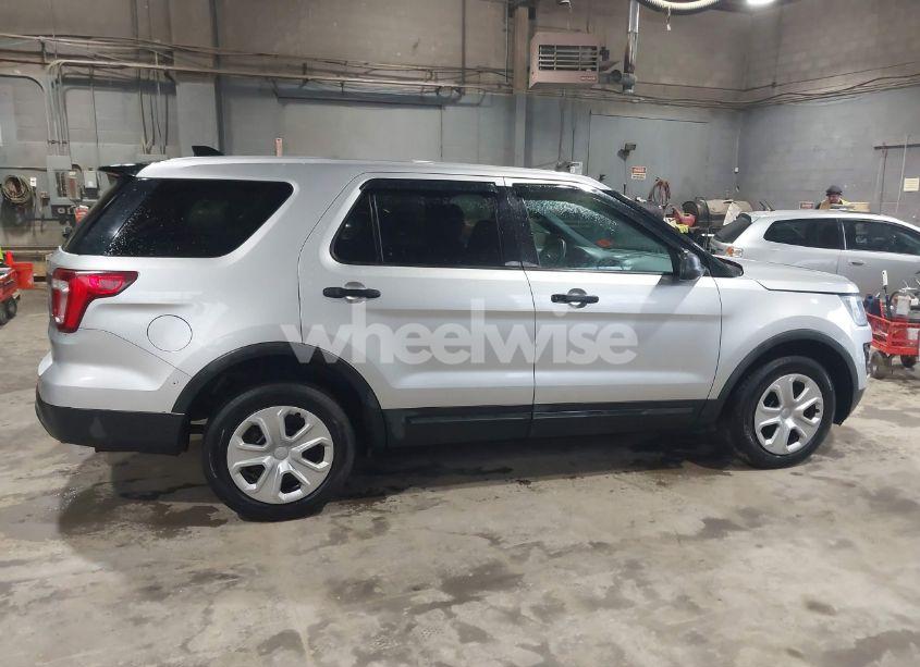 Photo 13 of 2016 Ford Police INTERCEPTOR (VIN 1FM5K8AR1GGC67415)