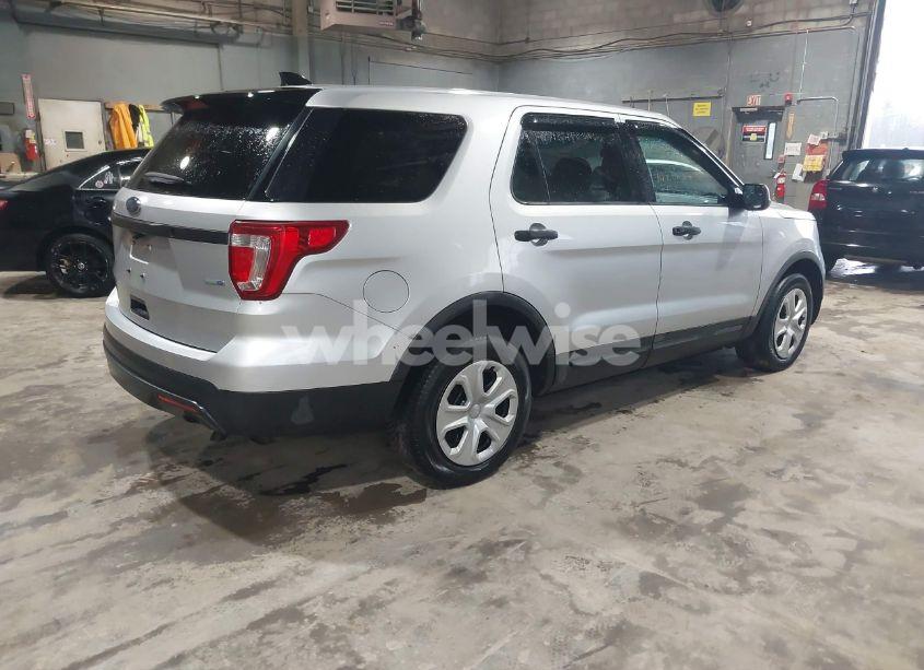 Photo 4 of 2016 Ford Police INTERCEPTOR (VIN 1FM5K8AR1GGC67415)