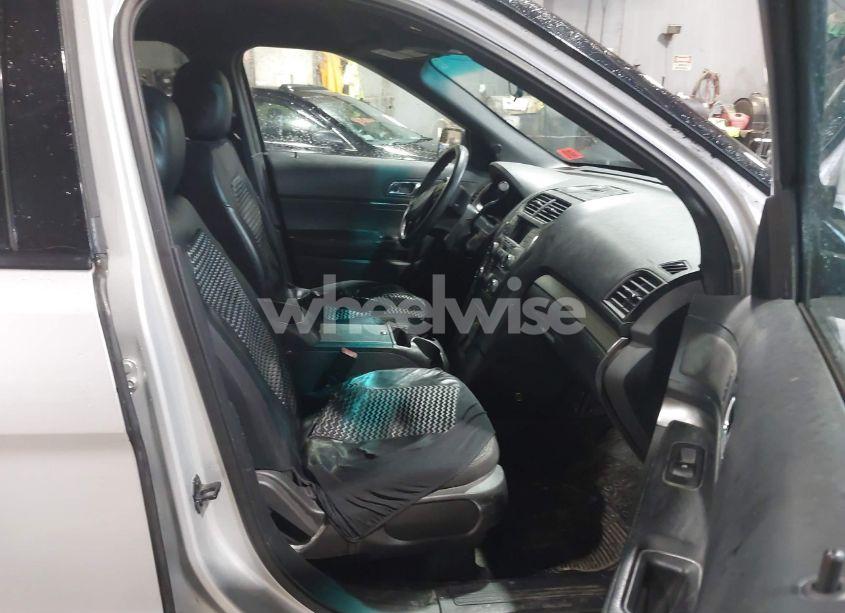 Photo 5 of 2016 Ford Police INTERCEPTOR (VIN 1FM5K8AR1GGC67415)