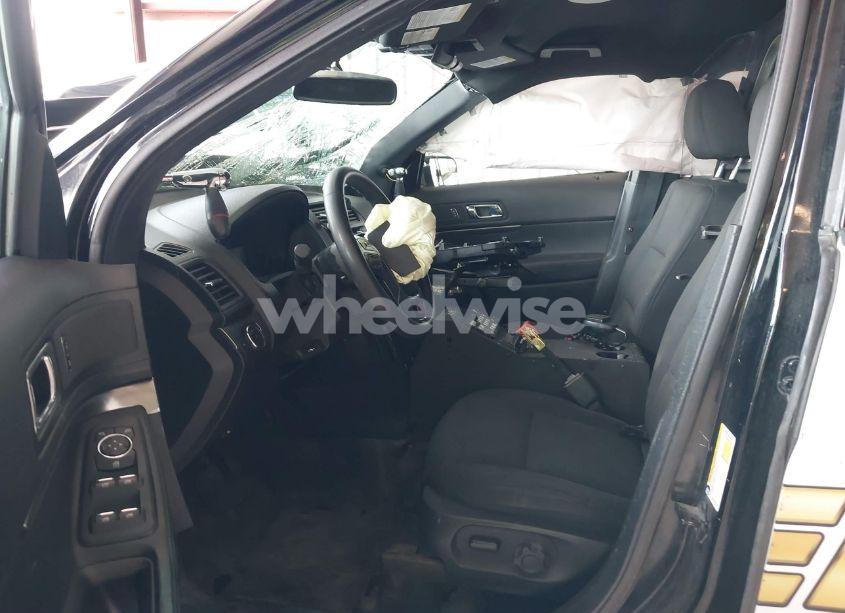 Photo 5 of 2018 Ford Police INTERCEPTOR (VIN 1FM5K8AR1JGB92061)