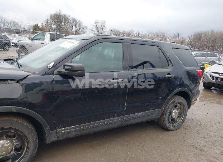Photo 14 of 2019 Ford Police INTERCEPTOR (VIN 1FM5K8AR1KGB15515)
