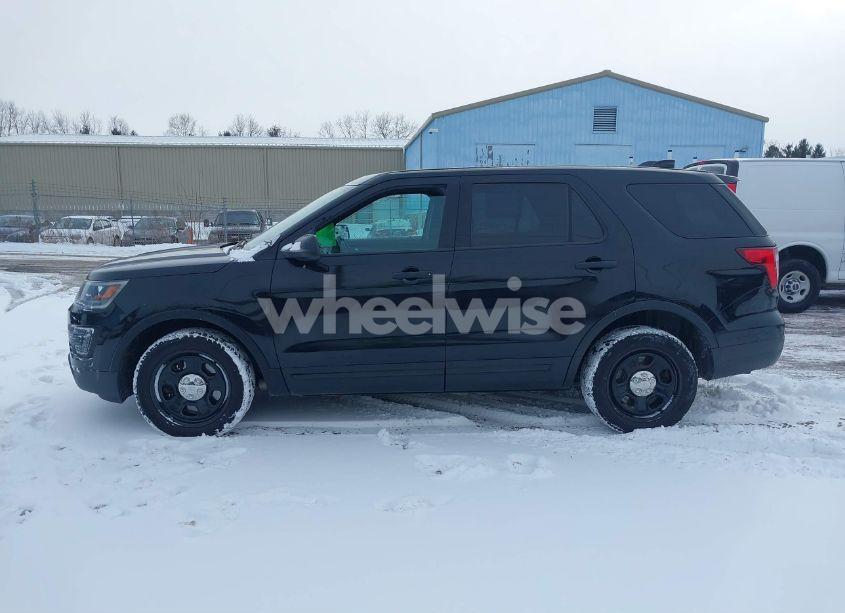 Photo 14 of 2019 Ford Police INTERCEPTOR (VIN 1FM5K8AR1KGB22044)