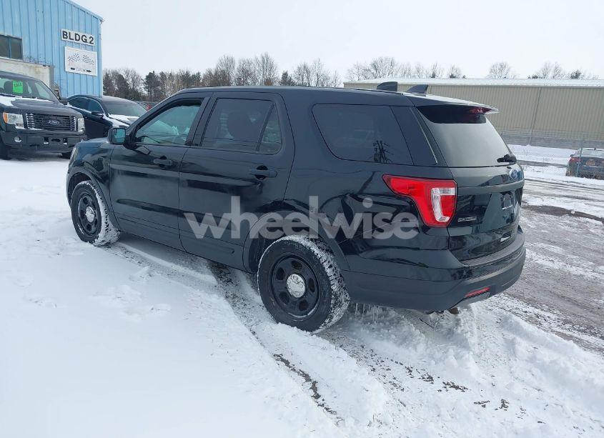 Photo 3 of 2019 Ford Police INTERCEPTOR (VIN 1FM5K8AR1KGB22044)