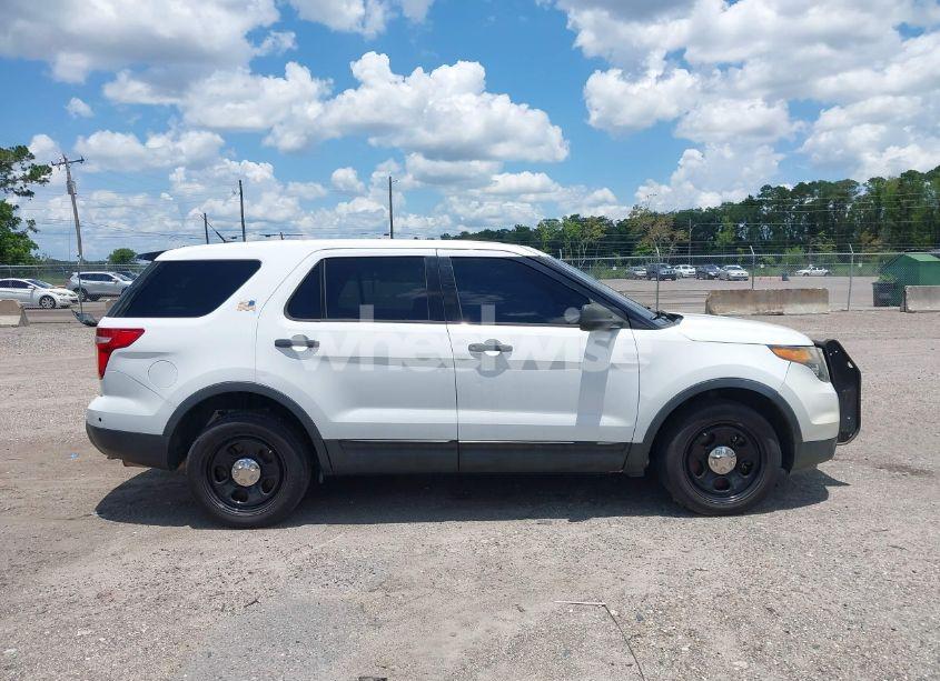 Photo 13 of 2015 Ford Police INTERCEPTOR (VIN 1FM5K8AR2FGB03508)