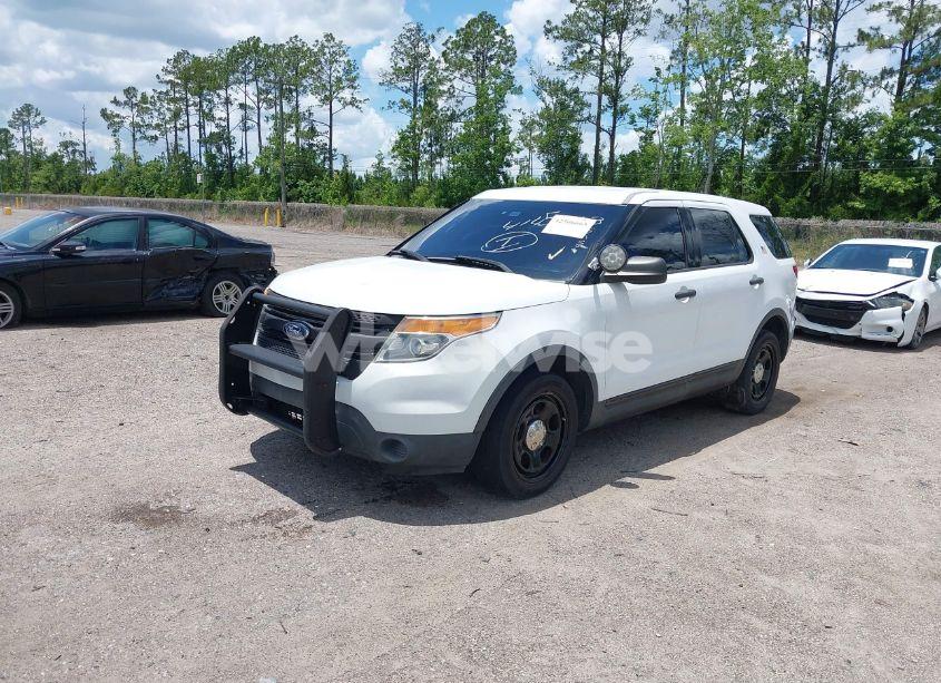 Photo 2 of 2015 Ford Police INTERCEPTOR (VIN 1FM5K8AR2FGB03508)