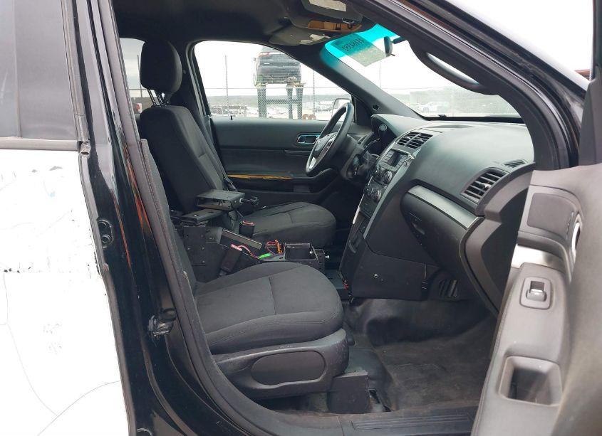 Photo 5 of 2015 Ford Police INTERCEPTOR (VIN 1FM5K8AR2FGB91833)