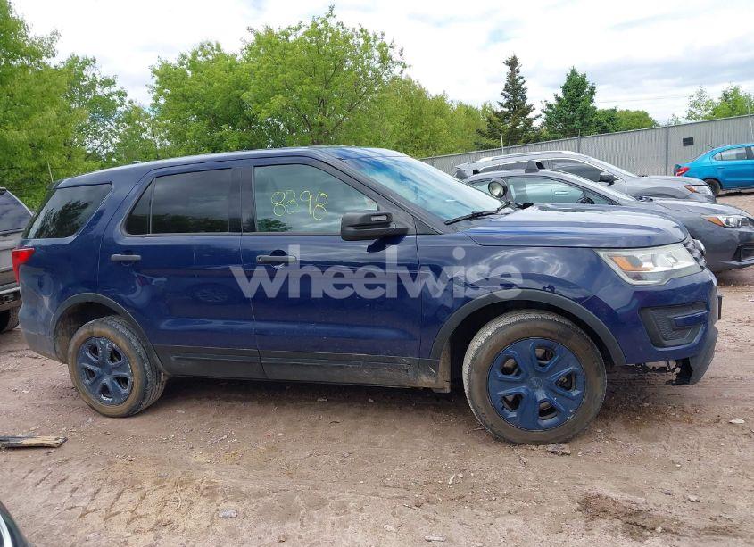 Photo 13 of 2016 Ford Police INTERCEPTOR (VIN 1FM5K8AR2GGA28729)