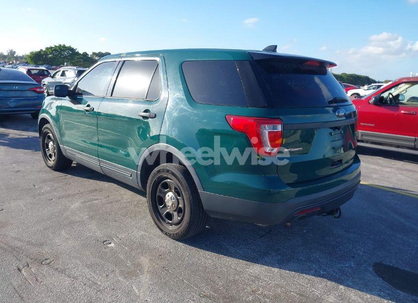 Photo 3 of 2016 Ford Police INTERCEPTOR (VIN 1FM5K8AR2GGB82048)