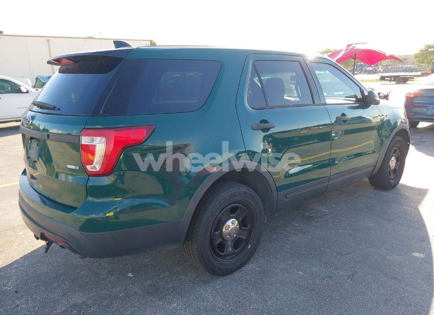 Photo 4 of 2016 Ford Police INTERCEPTOR (VIN 1FM5K8AR2GGB82048)