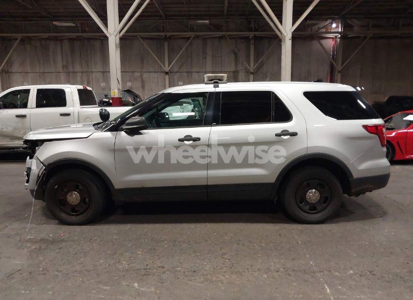 Photo 14 of 2016 Ford Police INTERCEPTOR (VIN 1FM5K8AR2GGC06039)