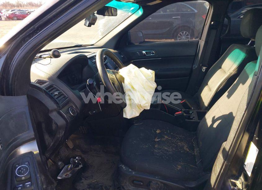 Photo 5 of 2017 Ford Police INTERCEPTOR (VIN 1FM5K8AR2HGA36640)