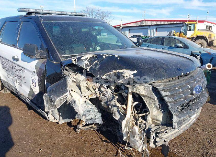 Photo 6 of 2017 Ford Police INTERCEPTOR (VIN 1FM5K8AR2HGA36640)