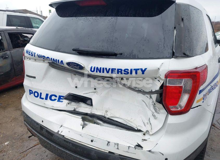 Photo 17 of 2017 Ford Police INTERCEPTOR (VIN 1FM5K8AR2HGE13631)