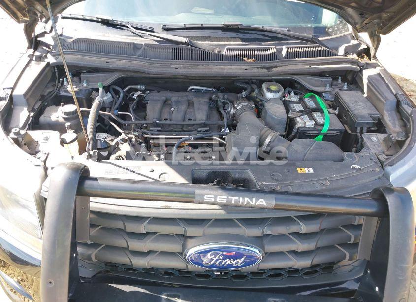 Photo 10 of 2018 Ford Police INTERCEPTOR UTILITY (VIN 1FM5K8AR2JGA72723)