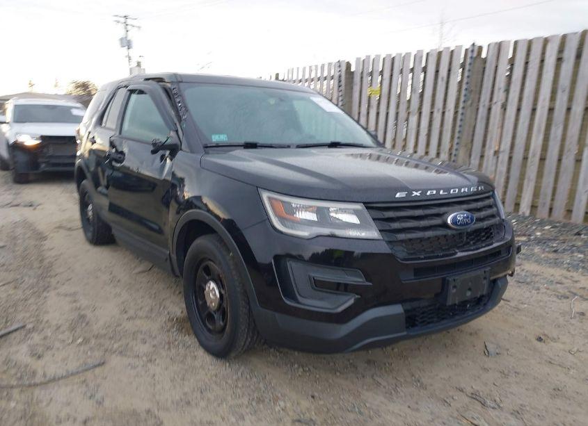 2019 Ford Police INTERCEPTOR (VIN 1FM5K8AR2KGB14115) main photo