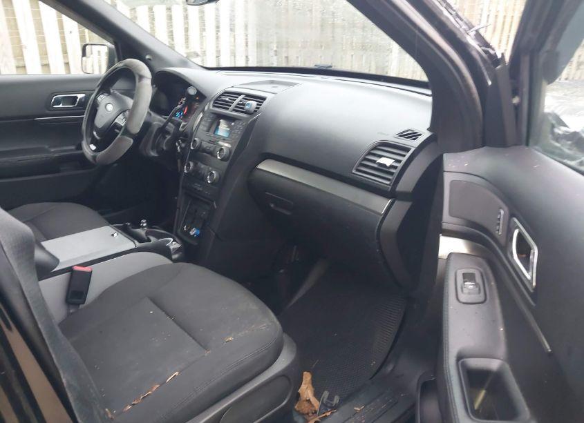 Photo 5 of 2019 Ford Police INTERCEPTOR (VIN 1FM5K8AR2KGB14115)