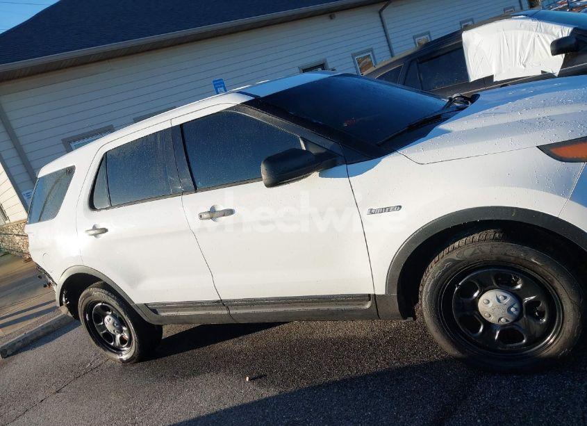 Photo 13 of 2015 Ford Police INTERCEPTOR (VIN 1FM5K8AR3FGB61546)