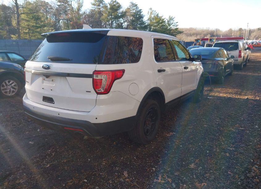 Photo 4 of 2017 Ford Utility POLICE INTERCEPTOR (VIN 1FM5K8AR3HGA62986)