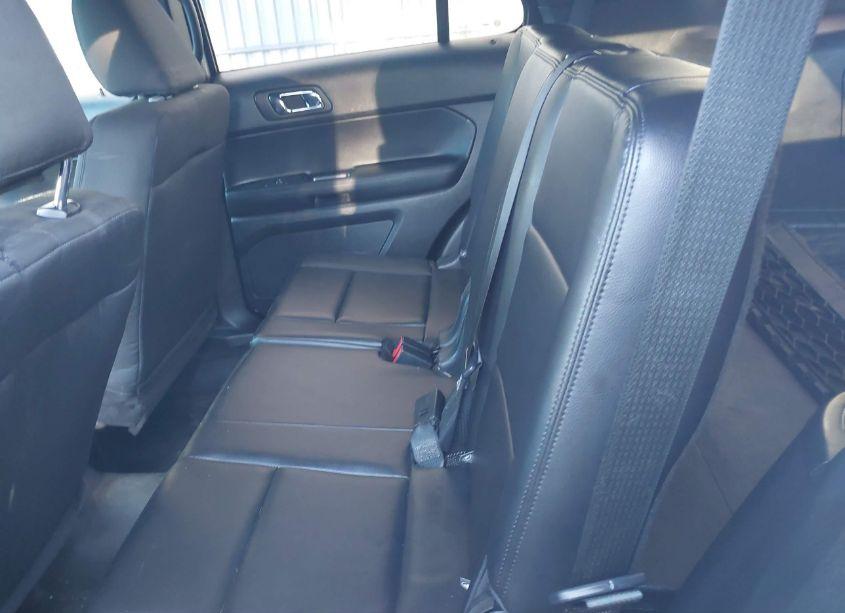 Photo 8 of 2017 Ford Utility POLICE INTERCEPTOR (VIN 1FM5K8AR3HGA62986)