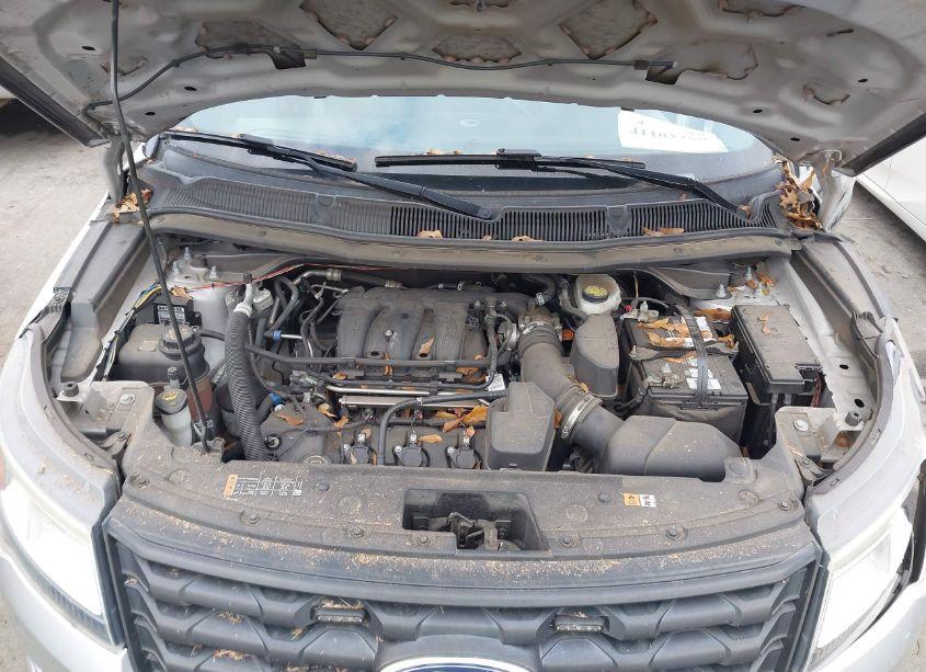 Photo 10 of 2017 Ford Utility POLICE INTERCEPTOR (VIN 1FM5K8AR3HGC56563)