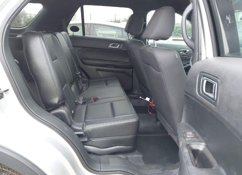 Photo 8 of 2017 Ford Utility POLICE INTERCEPTOR (VIN 1FM5K8AR3HGC56563)