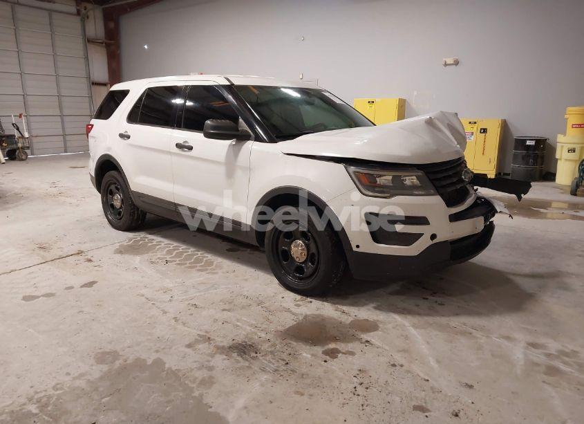 2018 Ford Police INTERCEPTOR (VIN 1FM5K8AR3JGA27015) main photo