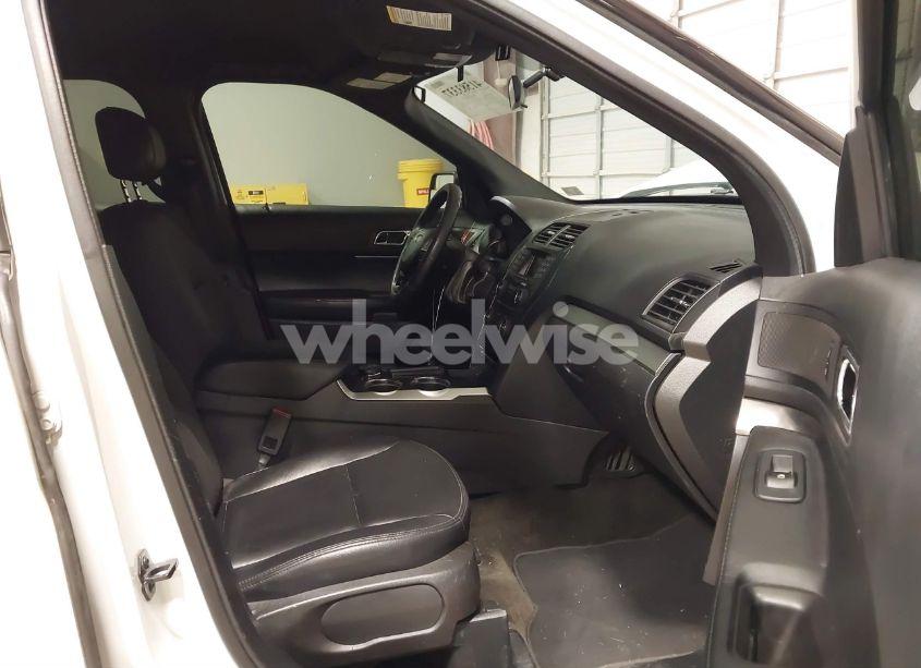 Photo 5 of 2018 Ford Police INTERCEPTOR (VIN 1FM5K8AR3JGA27015)