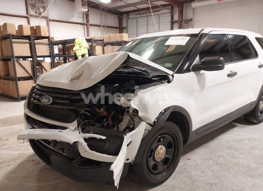 Photo 6 of 2018 Ford Police INTERCEPTOR (VIN 1FM5K8AR3JGA27015)