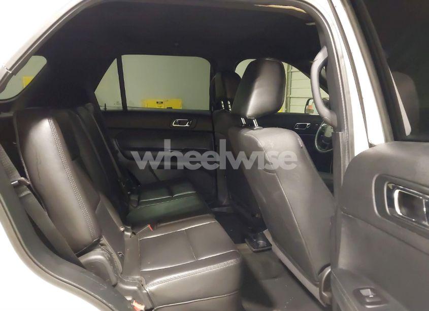 Photo 8 of 2018 Ford Police INTERCEPTOR (VIN 1FM5K8AR3JGA27015)