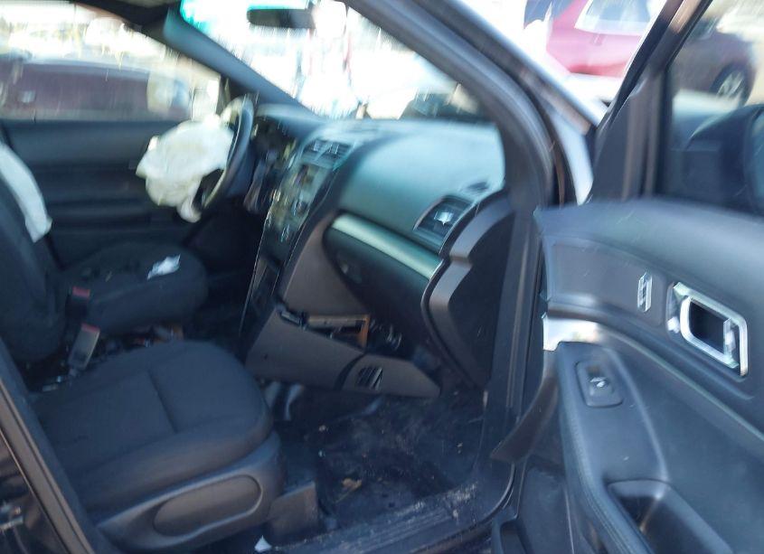 Photo 5 of 2016 Ford Utility POLICE INTERCEPTOR (VIN 1FM5K8AR4GGA72103)