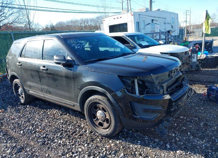 2016 Ford Utility POLICE INTERCEPTOR (VIN 1FM5K8AR4GGC07774) main photo