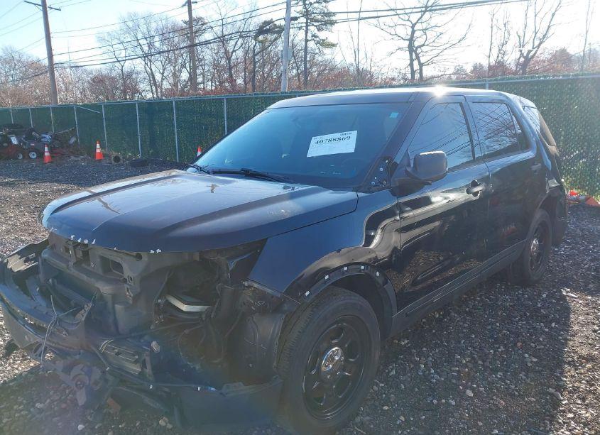 Photo 2 of 2016 Ford Utility POLICE INTERCEPTOR (VIN 1FM5K8AR4GGC07774)
