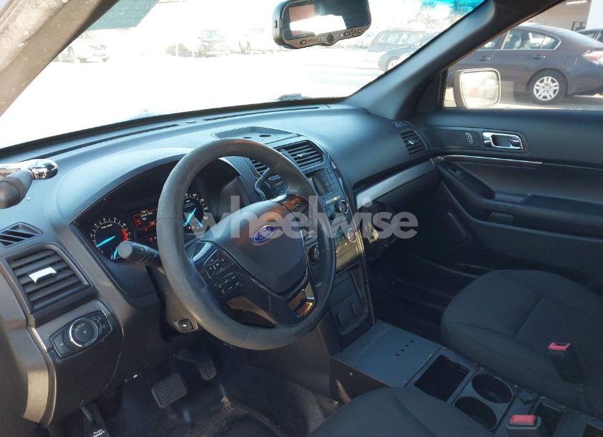 Photo 18 of 2016 Ford Police INTERCEPTOR (VIN 1FM5K8AR4GGD31298)