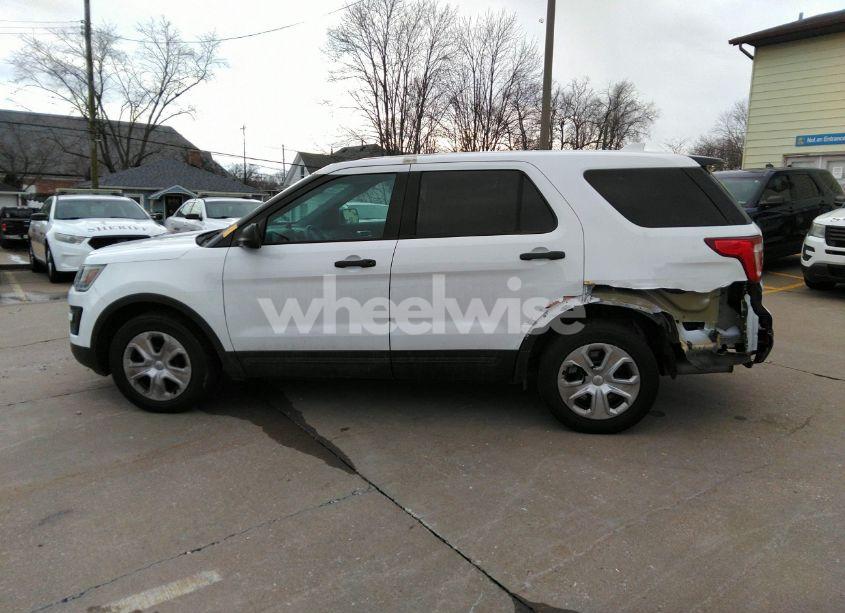 Photo 14 of 2017 Ford Explorer POLICE INTERCEPTOR (VIN 1FM5K8AR4HGD25759)