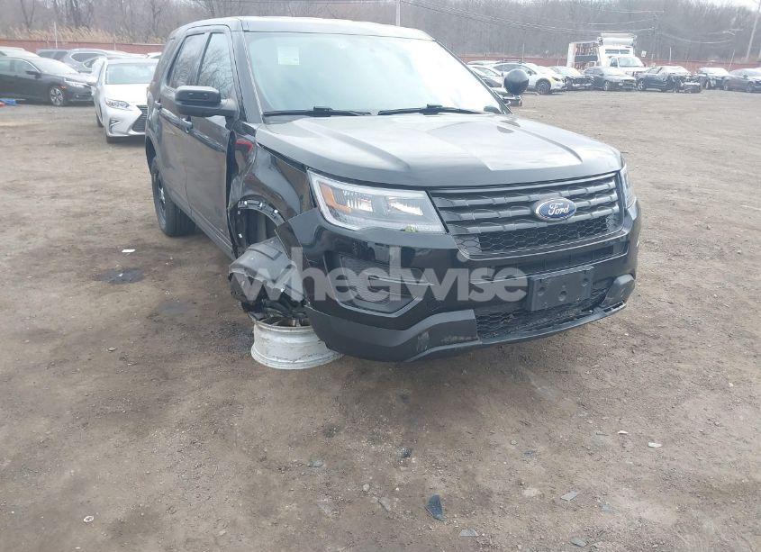 Photo 18 of 2018 Ford Police INTERCEPTOR UTILITY (VIN 1FM5K8AR4JGB58406)