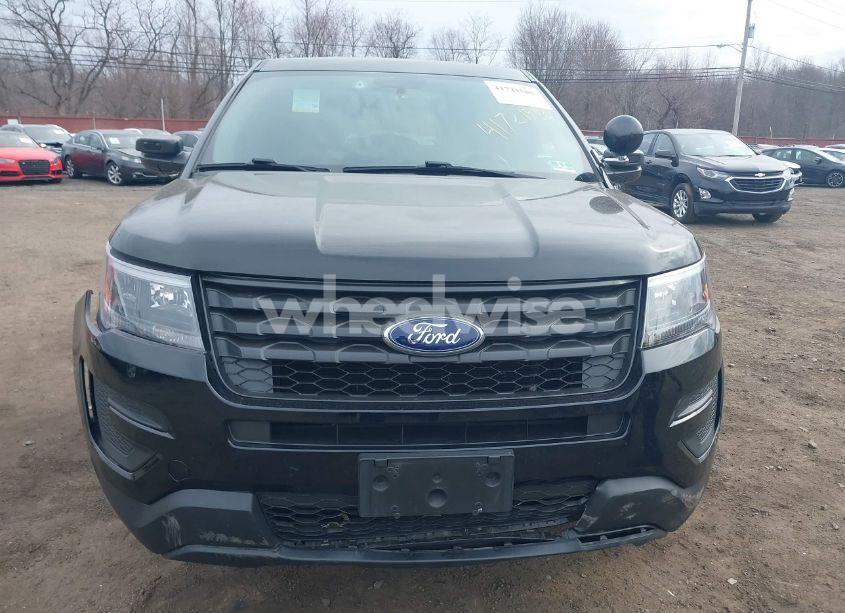 Photo 19 of 2018 Ford Police INTERCEPTOR UTILITY (VIN 1FM5K8AR4JGB58406)